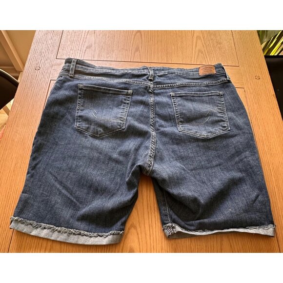 Levis Signature Size 36 Unisex Blue Denim Bermuda Shorts Frayed Hem - Picture 5 of 7